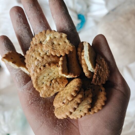 东莞市面包下脚料    碎饼干 质量好 长期供货 一手货源 量大从