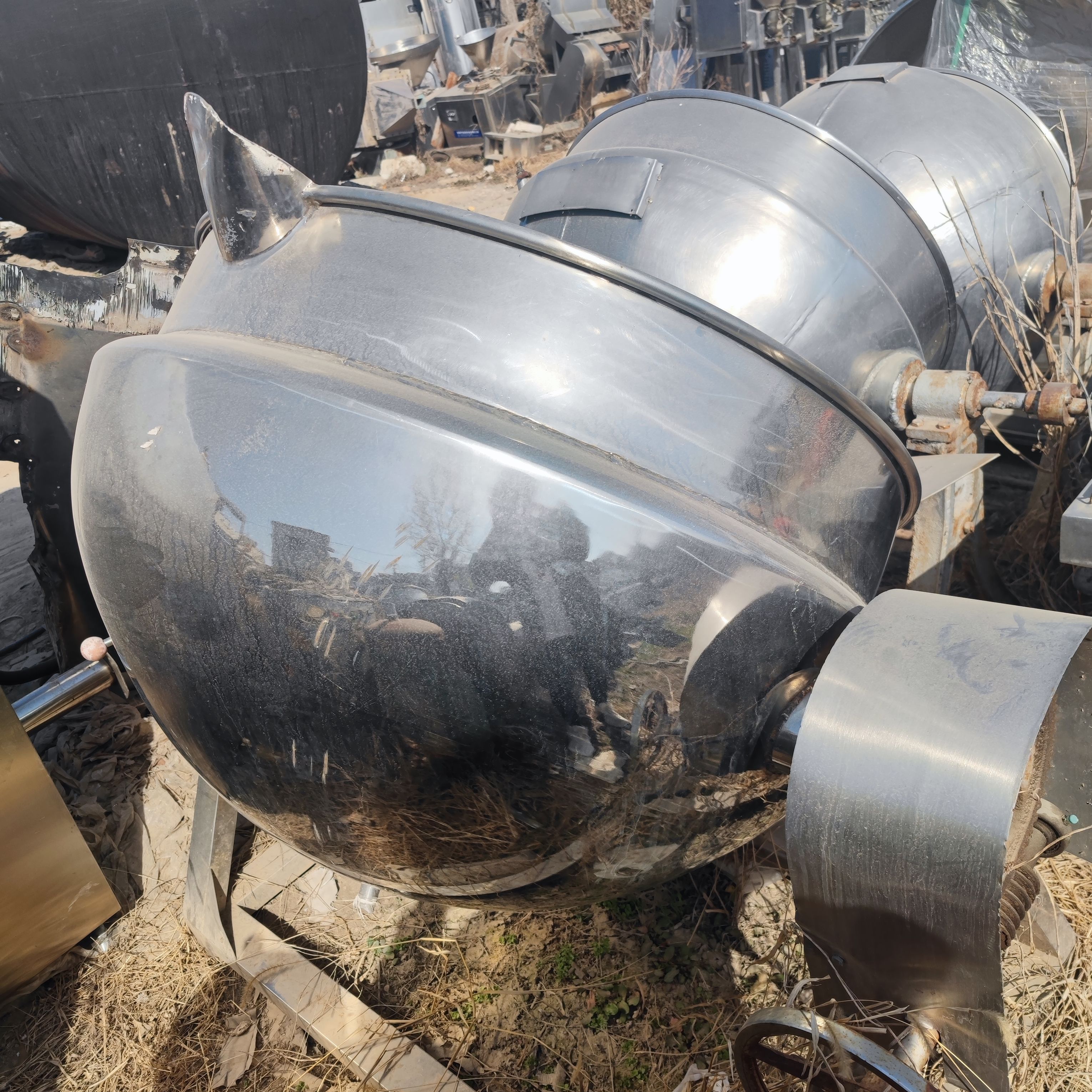 电加热搅拌夹层锅300升