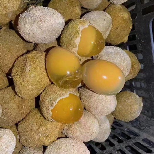 成都溏心皮蛋 正宗黄心鸭皮蛋  四川特产糠包鸭皮蛋 跑地摊江湖货源