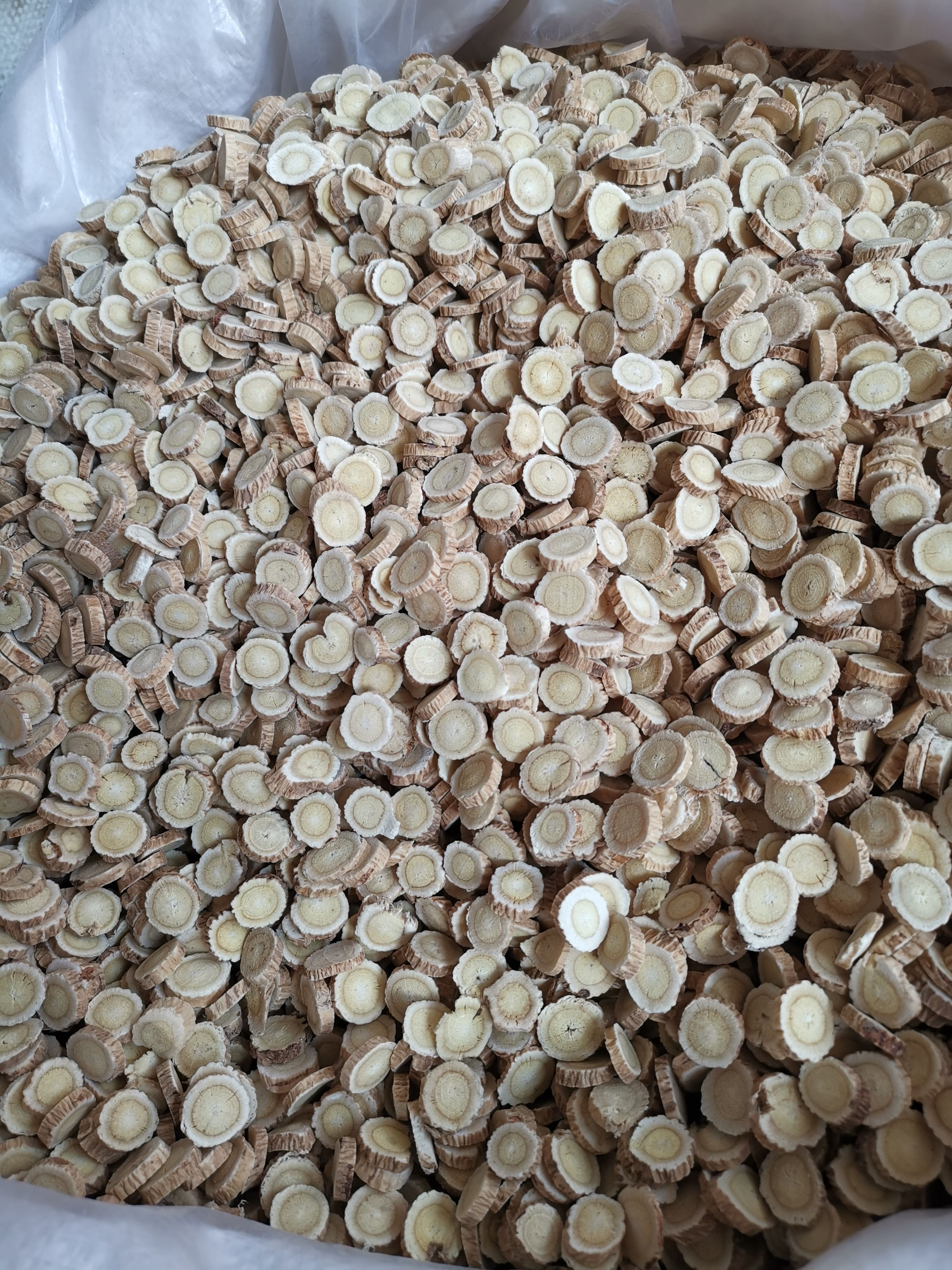 白皮芪 黄芪片 甘肃岷县无硫黄芪圆片 规格齐全产地直销可供大
