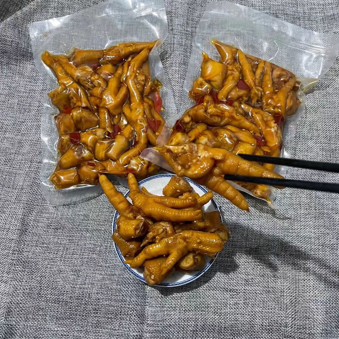 辣雞爪  冷吃雞尖 雞翅開袋即食跑江湖地?cái)傉箷?huì)產(chǎn)品低價(jià)批發(fā)