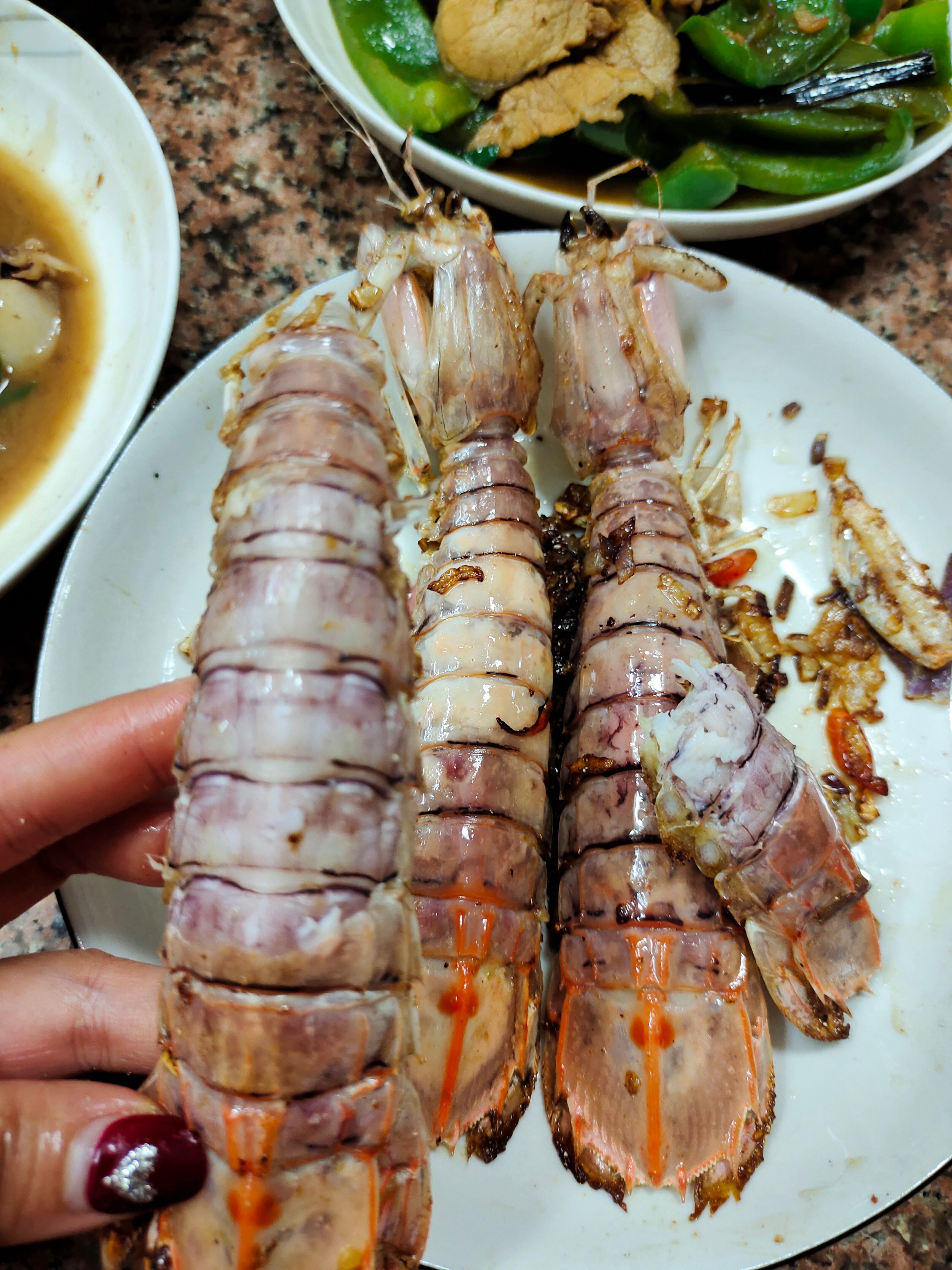 皮皮虾/爬爬虾/赖尿虾/虾姑，活煮速冻  椒盐皮皮虾