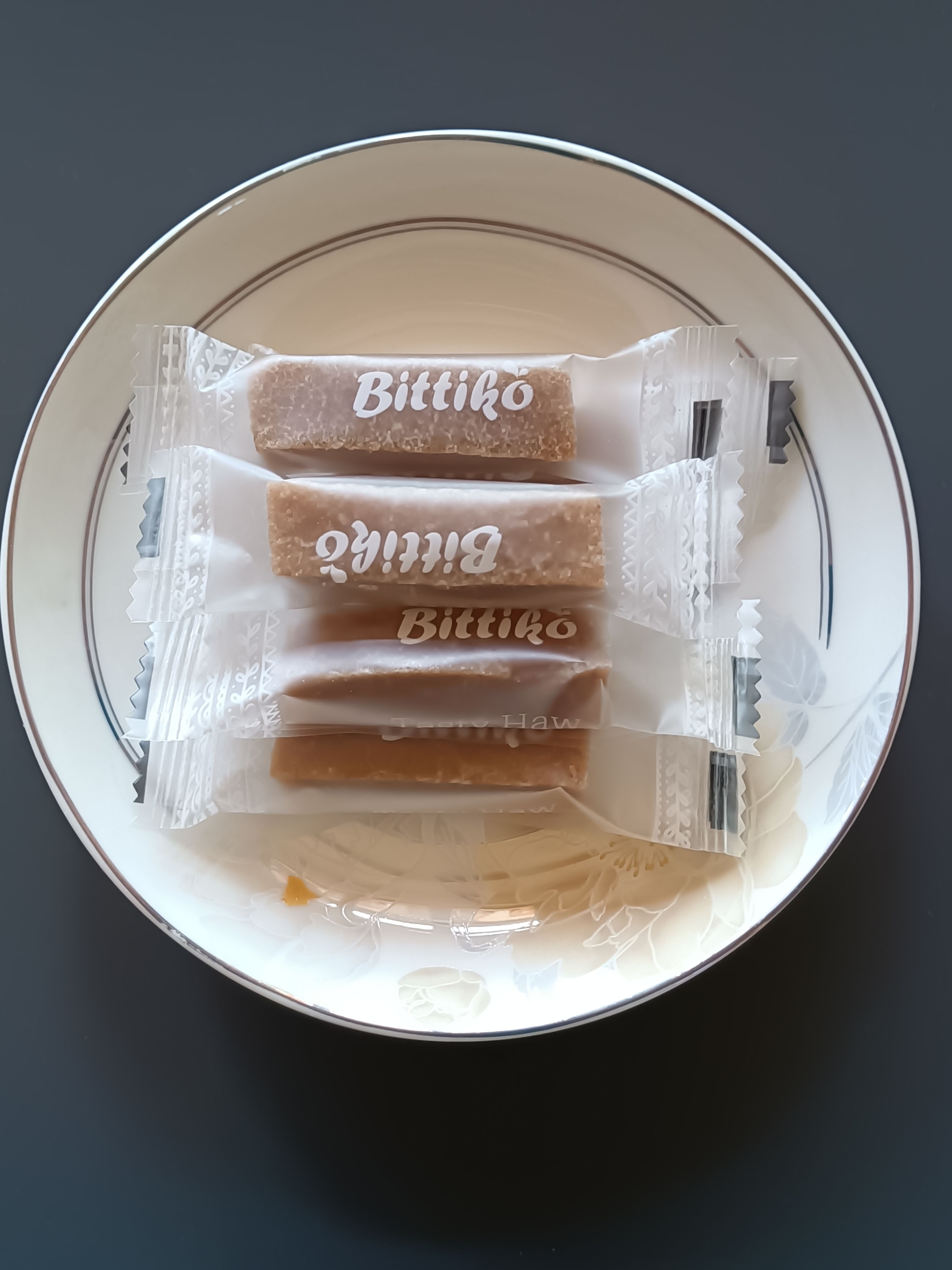 山楂果脯 ，酵素山楂条 ，果旦皮，桑椹山楂条，山楂雪糕精包装