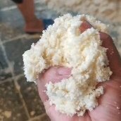 东莞市糟渣类饲料 新鲜脱水豆渣／发酵豆渣大量有货，水分干，质量好，价格便宜