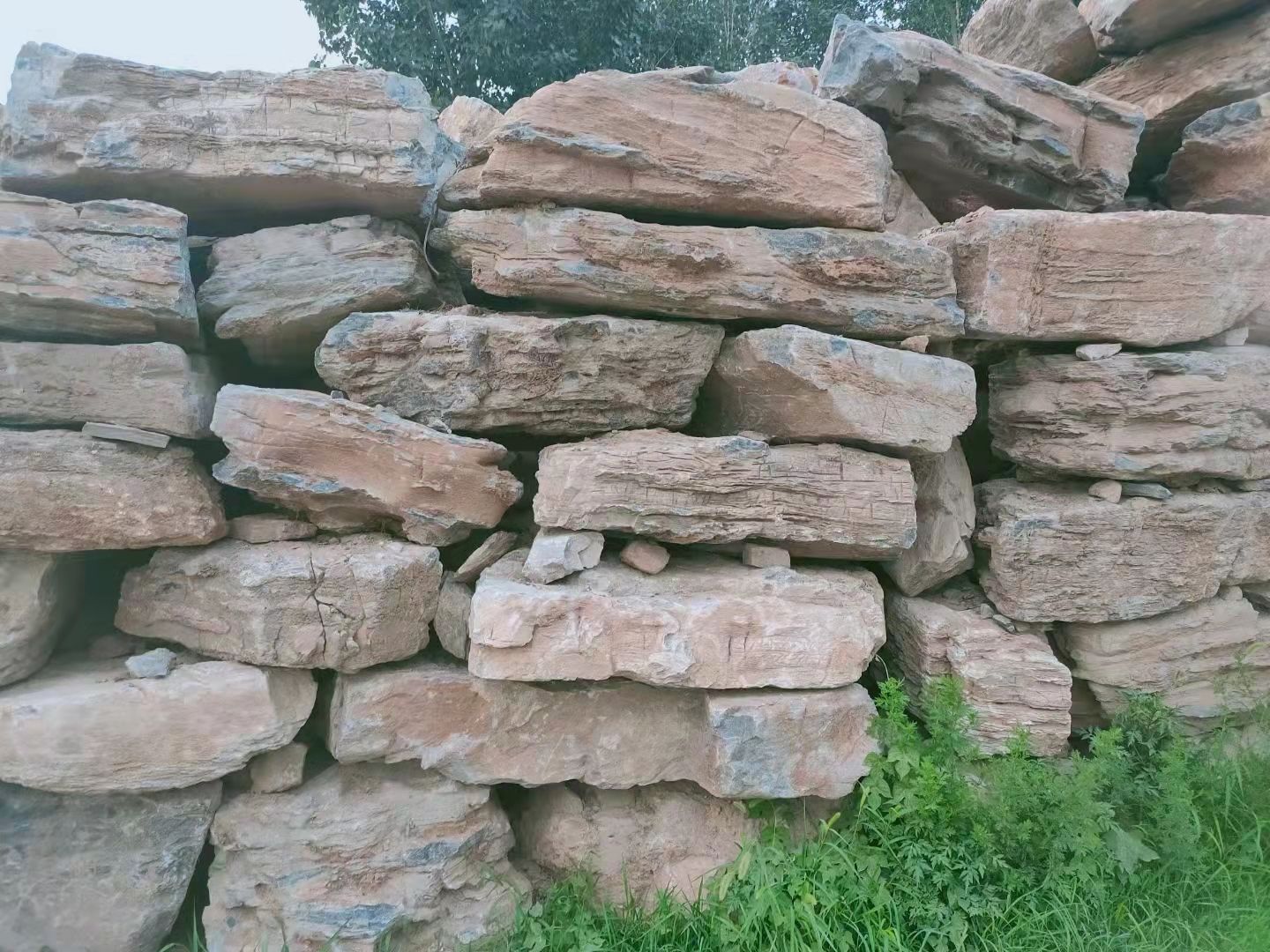 千层石假山石大石头园林造景