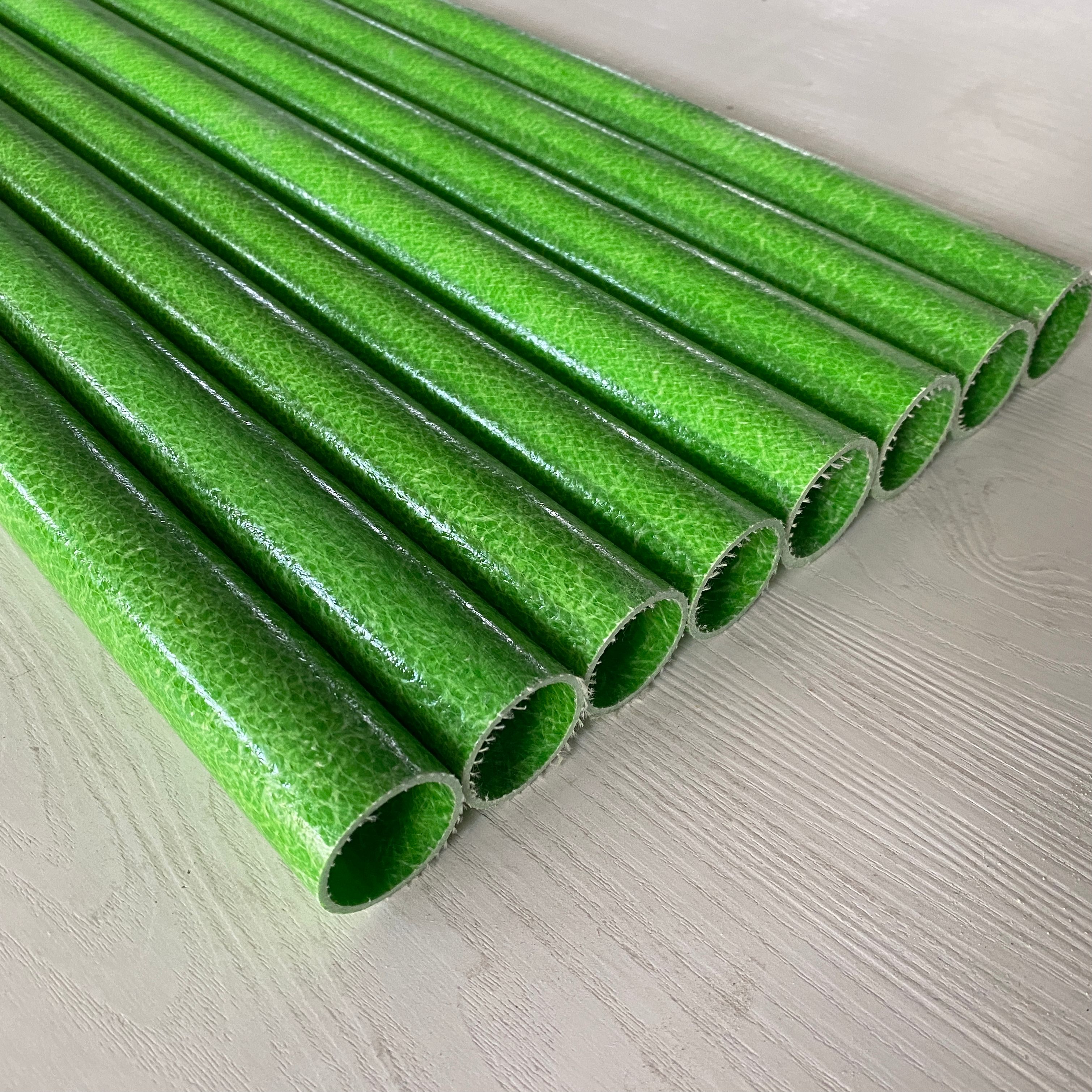 【厂家直销】树木支撑杆百香果支撑架玻璃纤维管农业包毡苗木爬