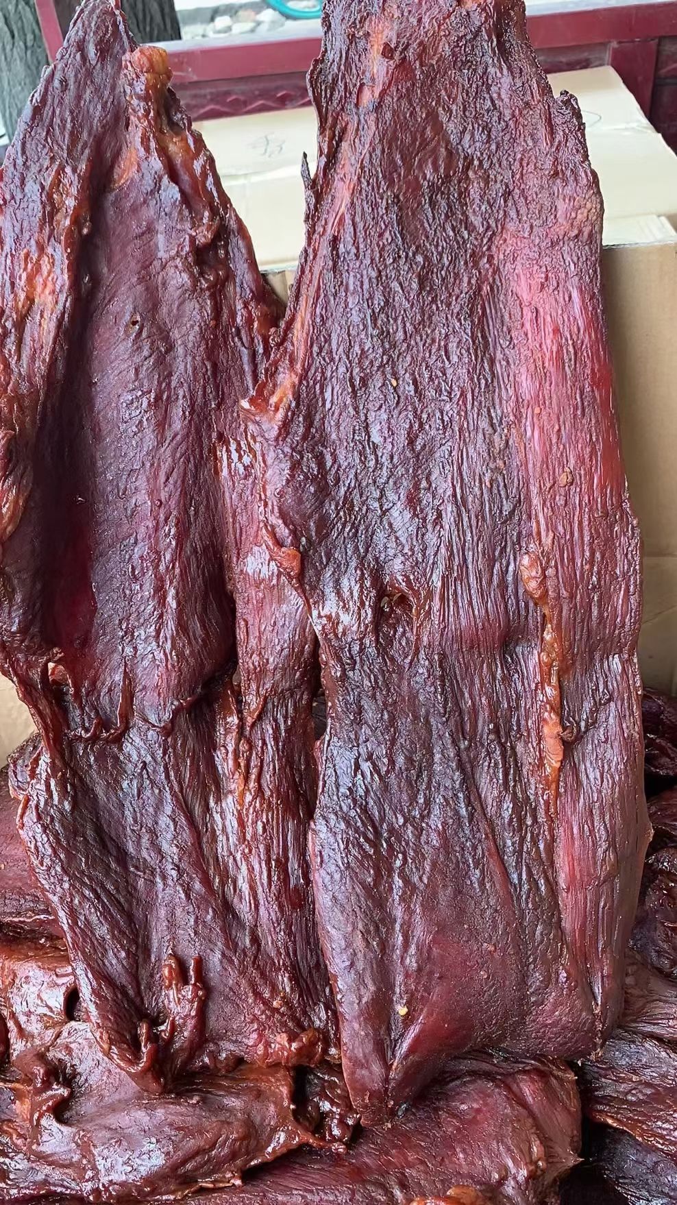 腊牛肉  牛肉类 麻辣大块肉，五香大块肉，厂家直销欢迎咨询