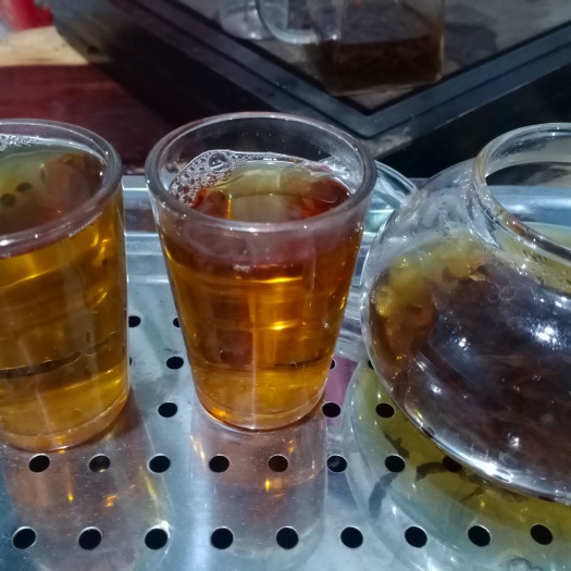都匀市毛尖茶  都匀毛尖，老树红茶，自己家的，口感好，价格实惠！