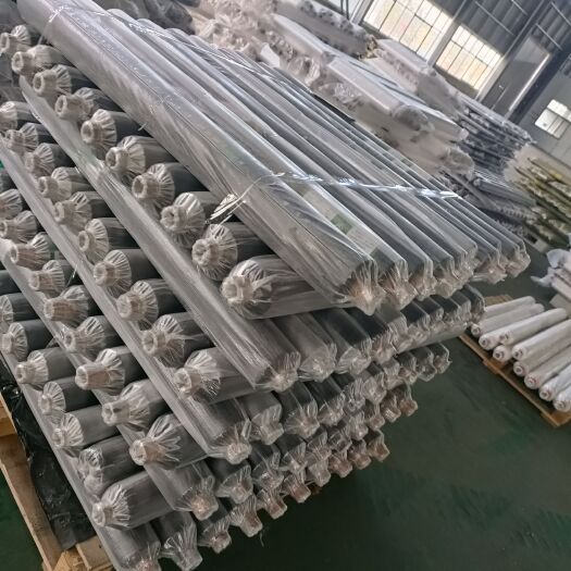 兴化市厂家直销除草黑色地膜农用种植蔬菜防草种菜地膜果树塑料薄膜加厚