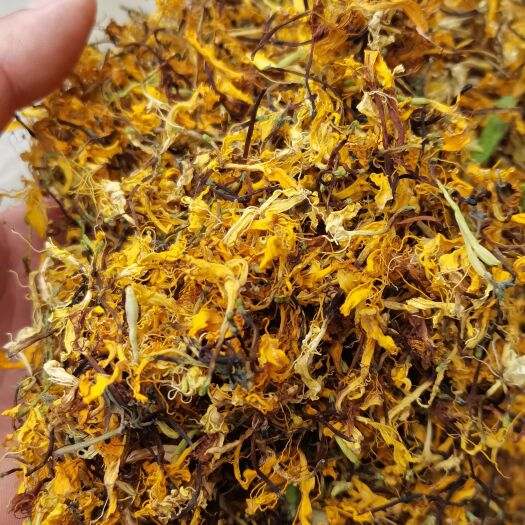 贞丰县金银花茶，味道好，清香扑鼻，味久不衰，香味浓都口感好