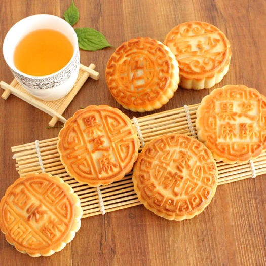 长沙果仁月饼