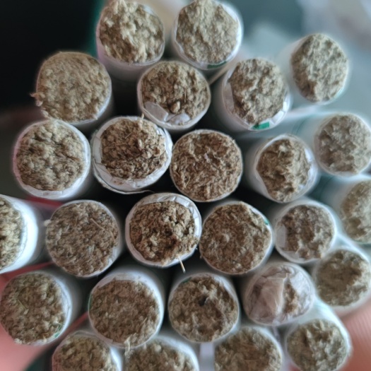 唐河县宛艾纯艾叶石磨研制手工制作艾条家用消毒室内净化空气防虫驱蚊