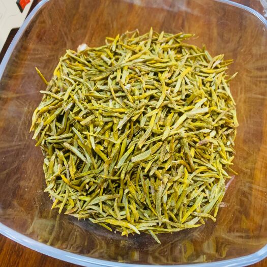 霍山县霍山铁皮石斛手工切片，3年以上生，胶质饱满
