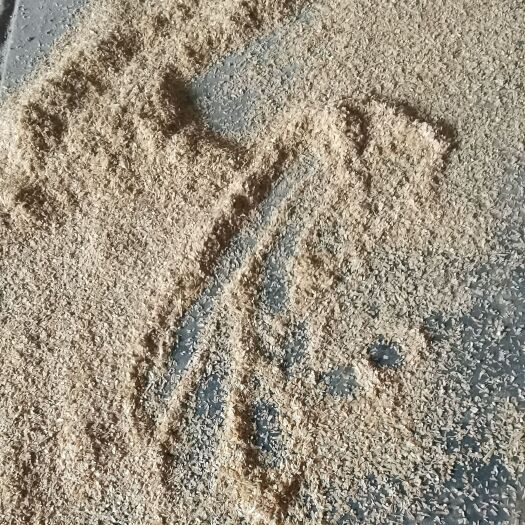 宜城市统糠，筛糠大量现货
