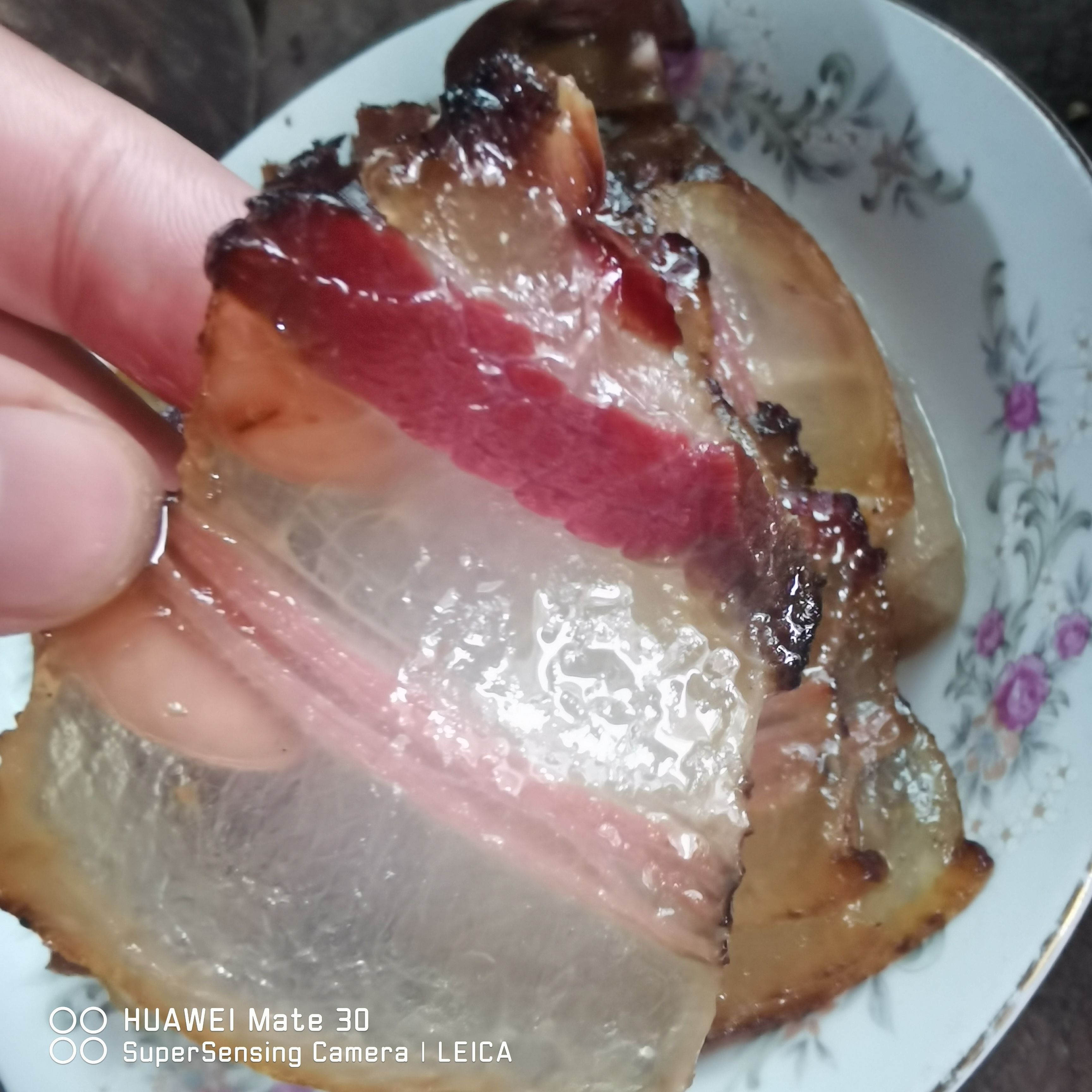 江湖地摊展销会货源，四川土猪腊肉烟薰腊肉批发