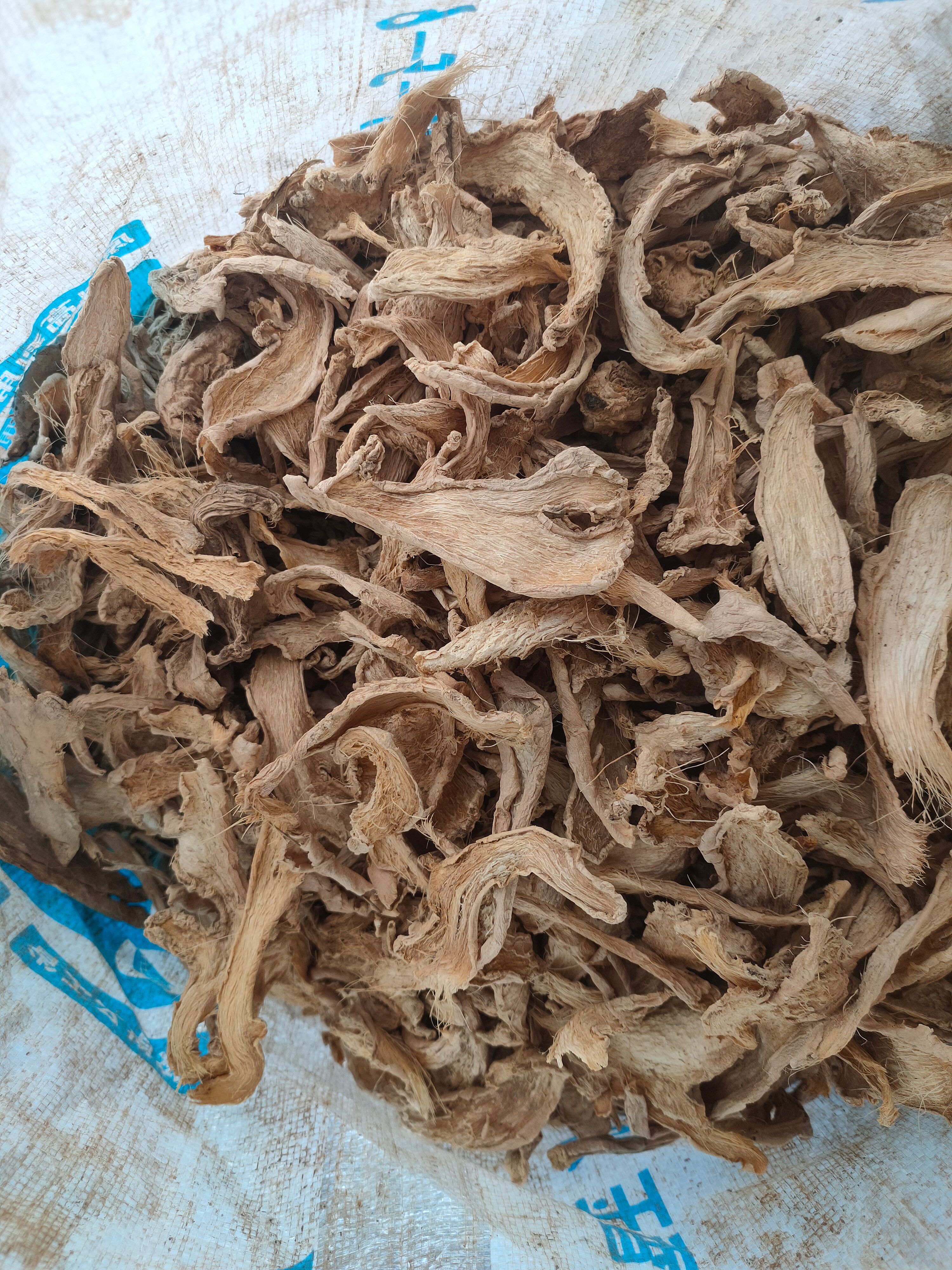 姜干，姜干片【农户家里自晒姜干，品质优良，欢迎选购】