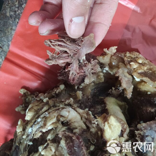 熟牛头，全熟去骨，可直接食用，纯干无水，调料预祝煮，味道好