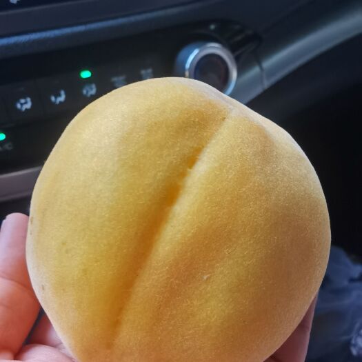 黎城县大黄桃，纯甜