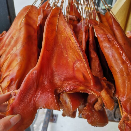 猪耳朵 烟熏腊猪耳 赶集 卤菜超市烟熏猪耳朵跑江湖猪耳朵