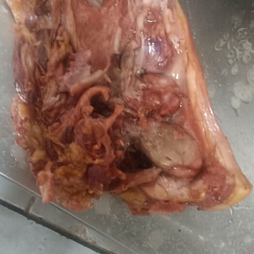 丰县精卤猪头肉，五香口味，单片2.5斤左右，可真空不带汁！