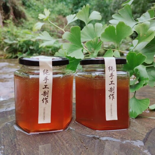 神农架神农架自家自产土蜂蜜，纯手工制作