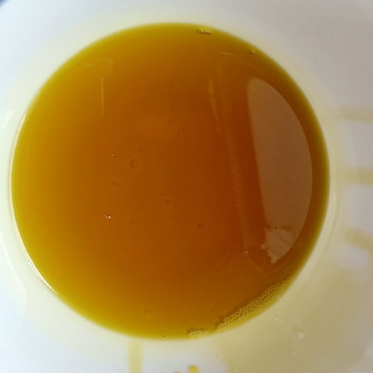 宁强县自榨菜籽油，浓香型