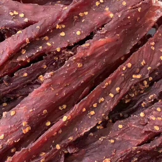成都风干猪肉干猪肉片食品五香麻辣肉片零食厂家批发直销可贴牌加工