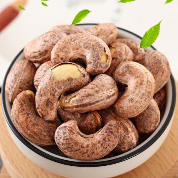 霞浦县盐焗带衣腰果