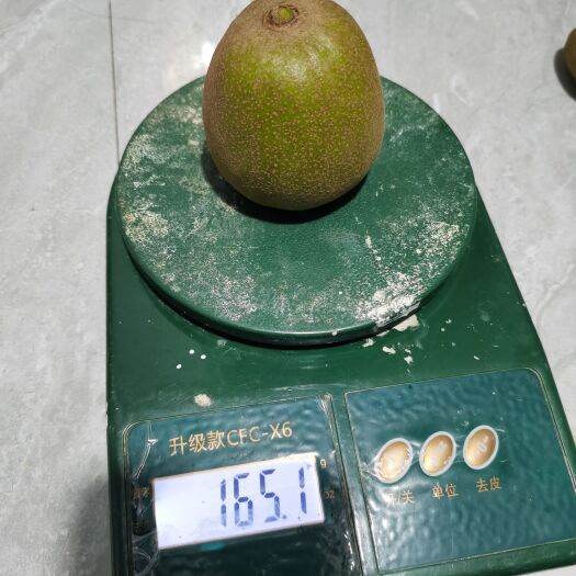 灵川县山泉水灌溉，高山生态种植的红心猕猴桃，甜蜜多汁，现已成熟上市