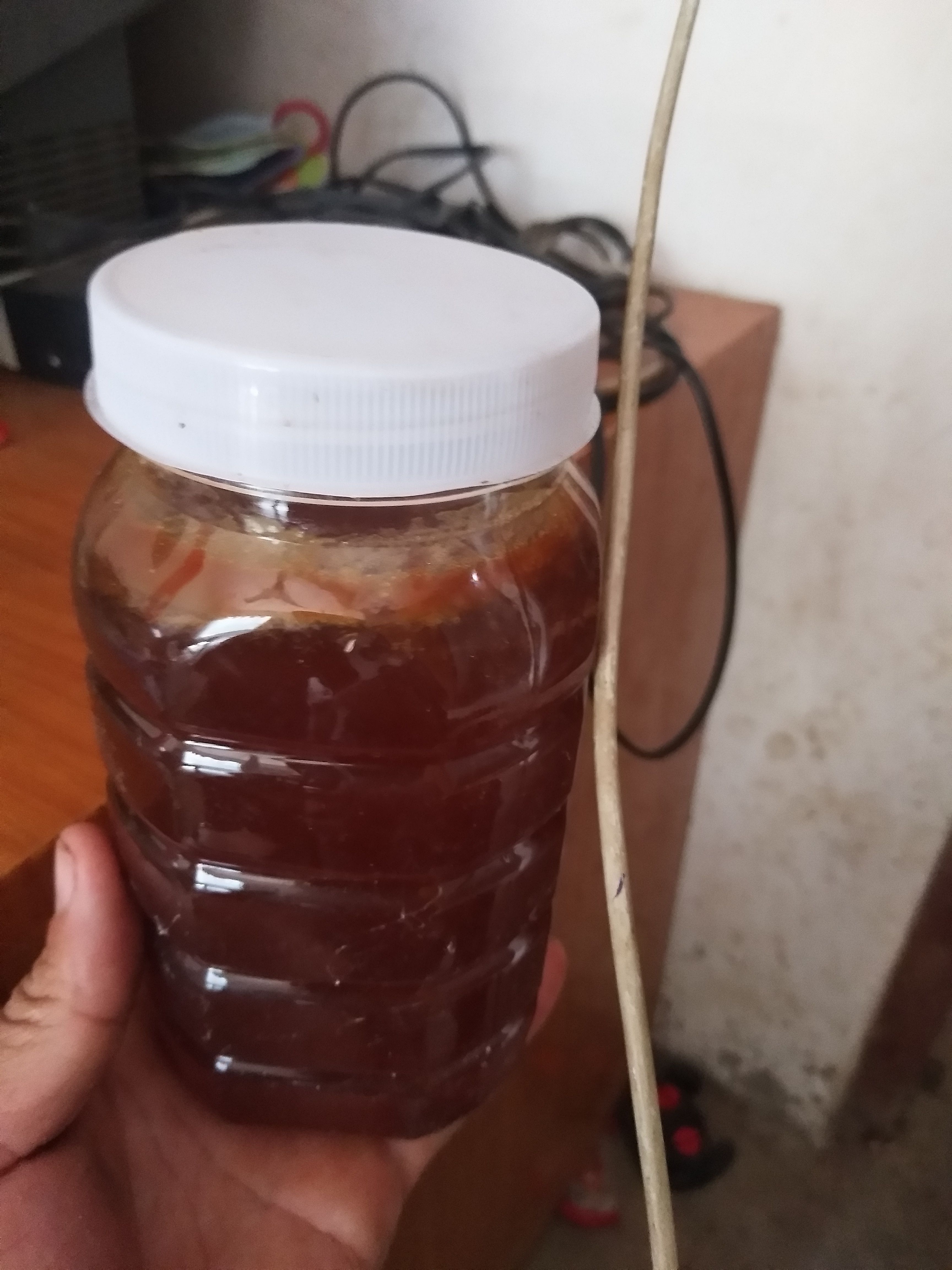 深山百花蜜，自酿蜂蜜，欢迎咨询