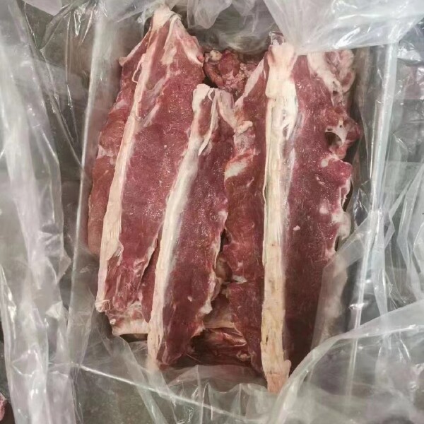 加肉大羊脊骨   满肉的