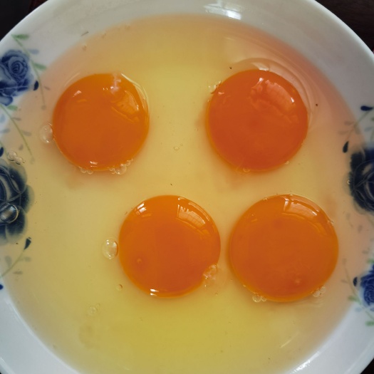 范县构树鸡蛋，不要拿市面上普通红心粉蛋比 对品质有要求的老板来谈