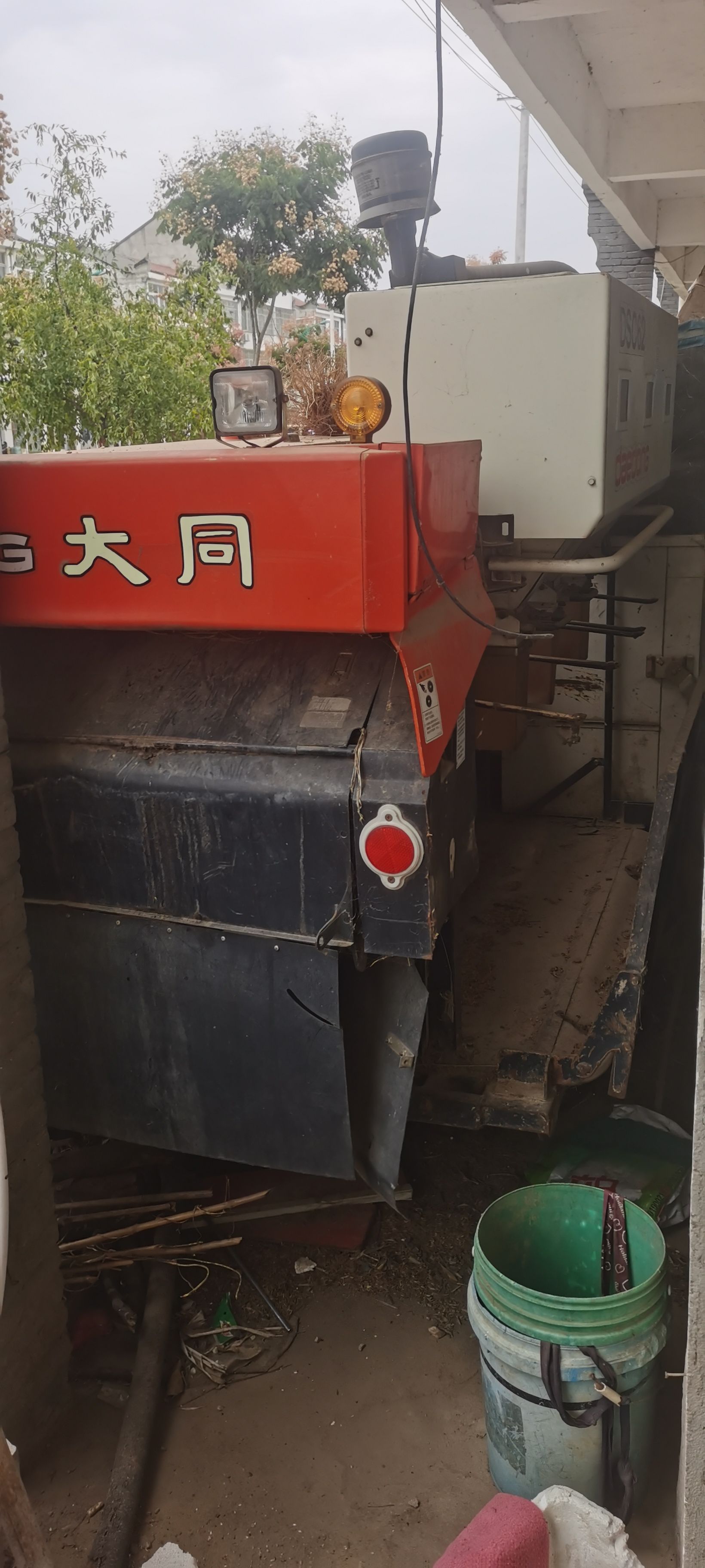 郯城县大同半喂入收割机