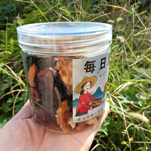 新货坚果组合/坚果包/休闲零食/每日坚果罐装/散装/袋装批发