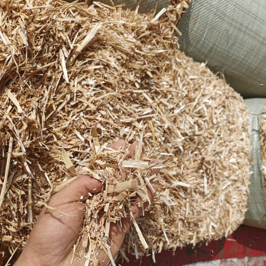 灵璧县小麦秸秆柔丝除尘加工小方包