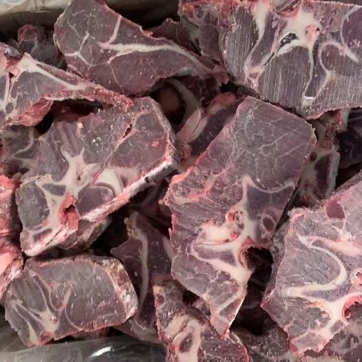 阳信县满肉牛脖骨，可切块可做小包装，货源充足全国发货，需要联系。