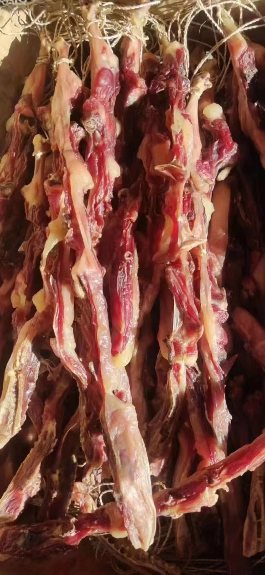 江湖地摊展销会农村赶集，年货腌腊肉制品腊鸭条批发