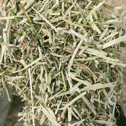 正阳县花生秧草段、花生秧颗粒、花生秧细糠、花生秧叶粉、二次加工麦秸