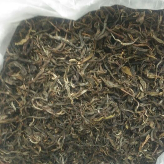 墨江县生态茶，不打农药，不施肥。