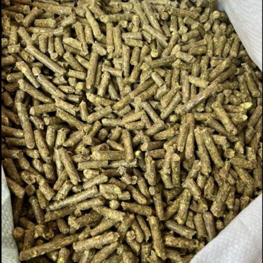 兴国县 花生秧颗粒，花生秧，秸秆饲料，