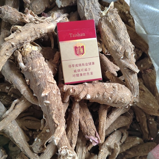 鄄城县大货白芷  一二三级  足干  个头大  规格齐全 产地直供