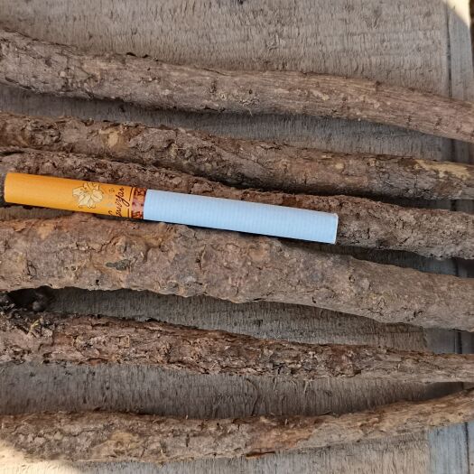 夏县黄芩精选大条(七八成干）