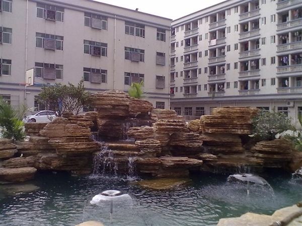 宁波别墅庭院 千层石假山水池驳岸设计施工