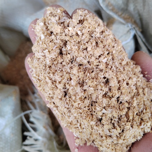 灵寿县麦麸 小麦麸 饲料原料，养殖饲料