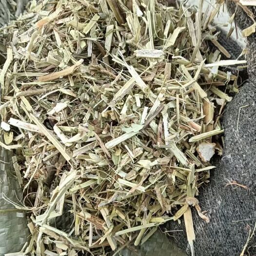正阳县花生秧牛羊草