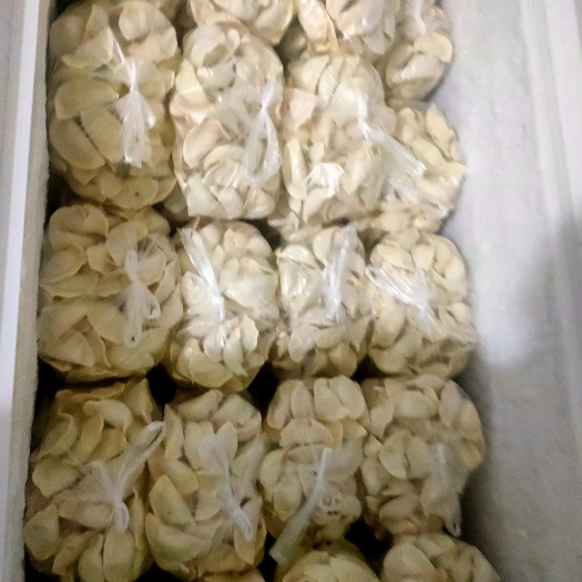 古县手工速冻水饺，一袋60个，15元，1 580357591 4