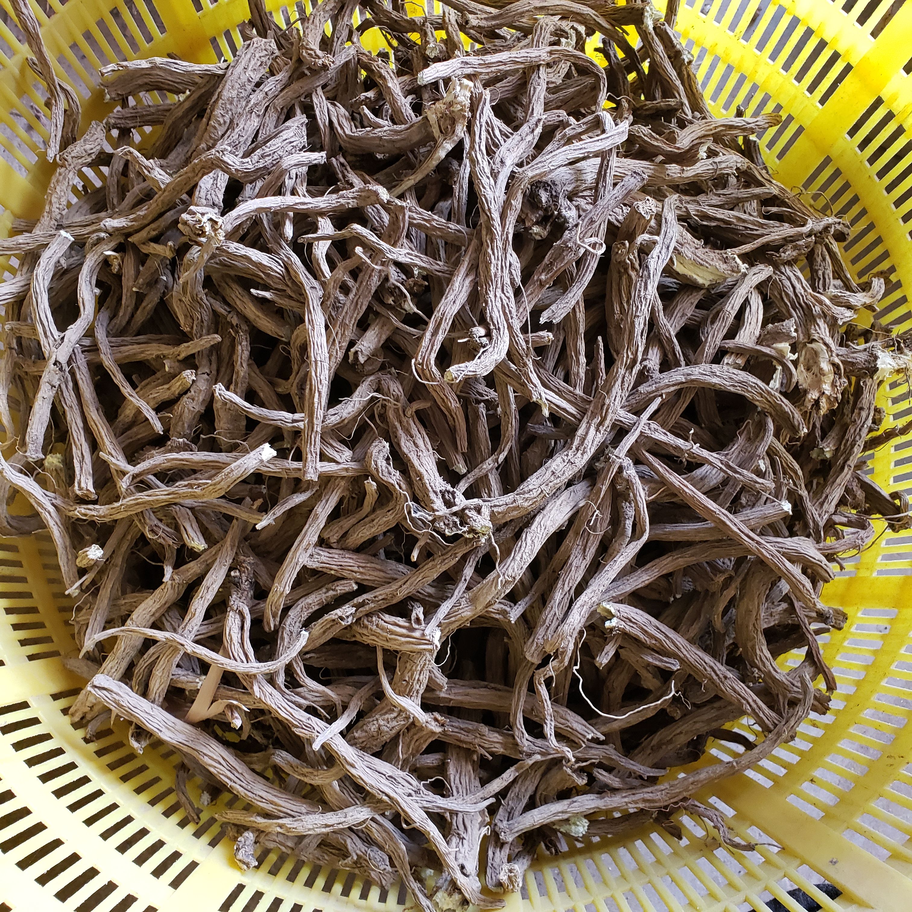 云南统货续断，或选条