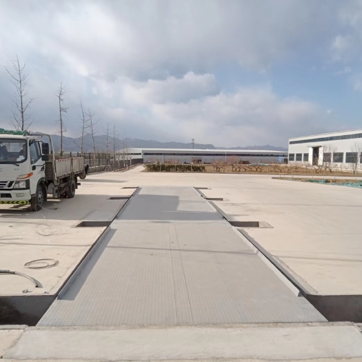 石家庄销售1－200吨地磅，钢结构引坡，钢结构基础，仪表，传感器