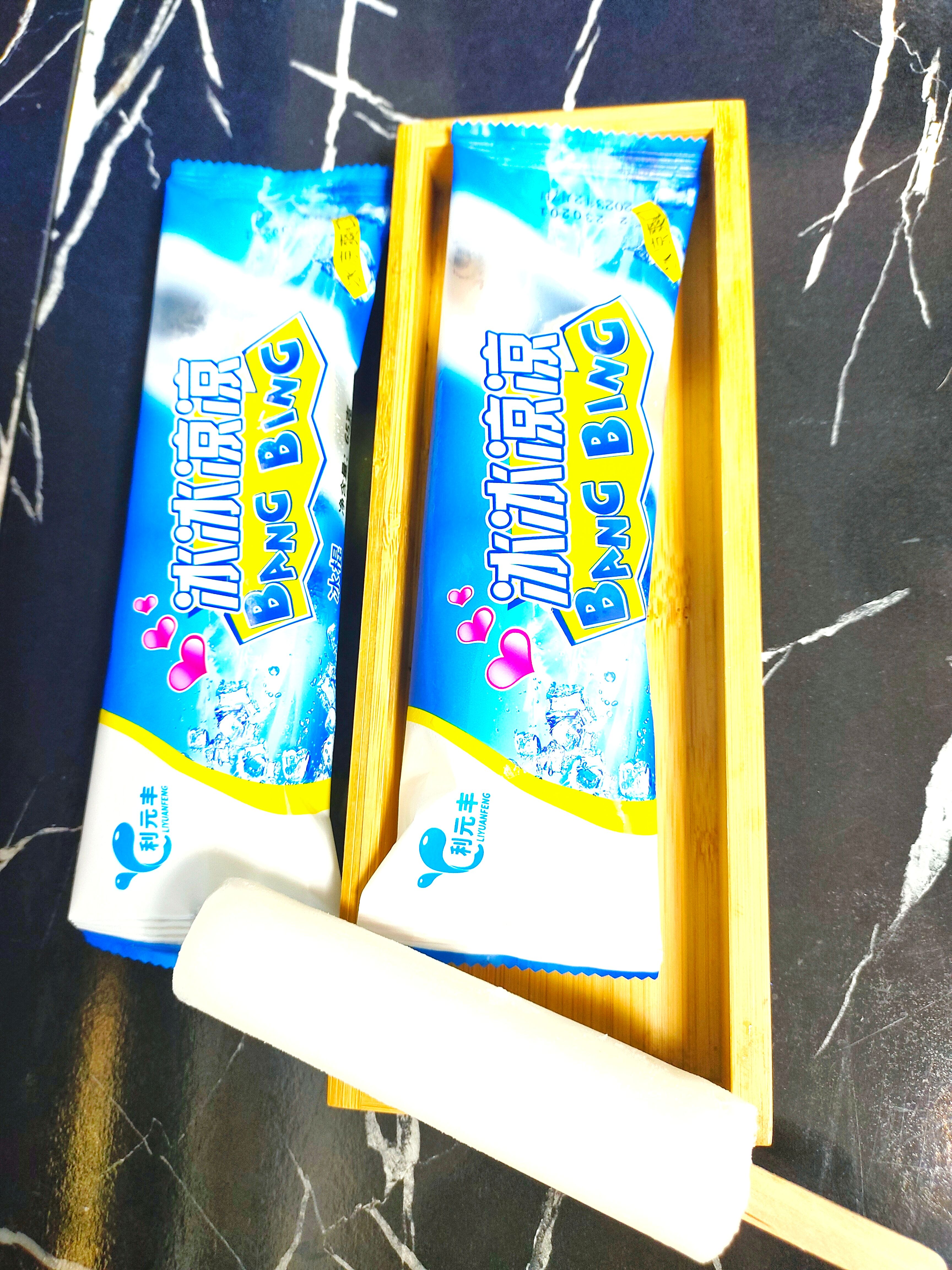 厂家源头出货雪糕！正中老冰棍批发！价格品质有保证