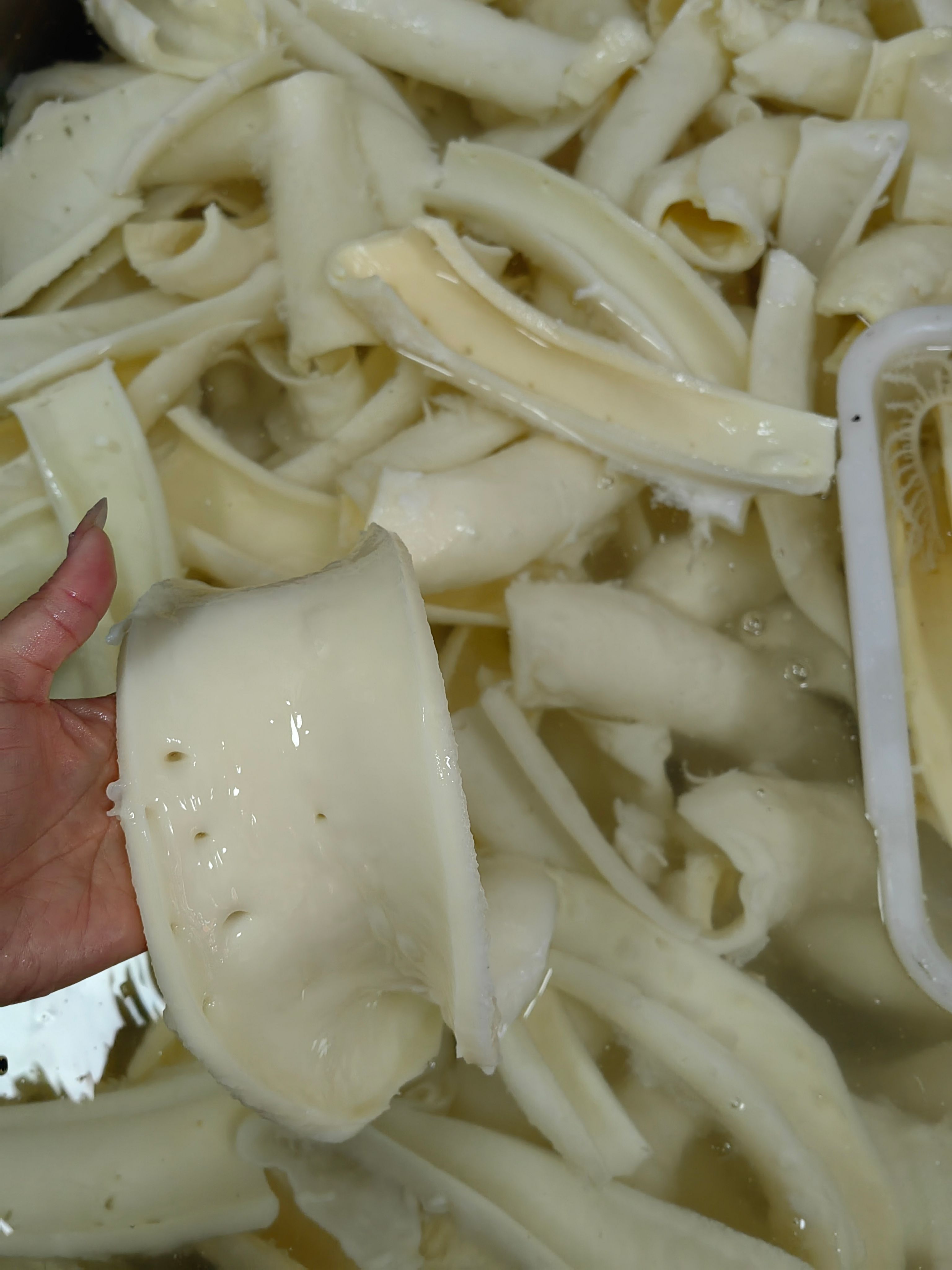 牛黄喉鲜牛心管牛杂毛肚串串麻辣烫烧烤重庆火锅食材牛黄黄喉